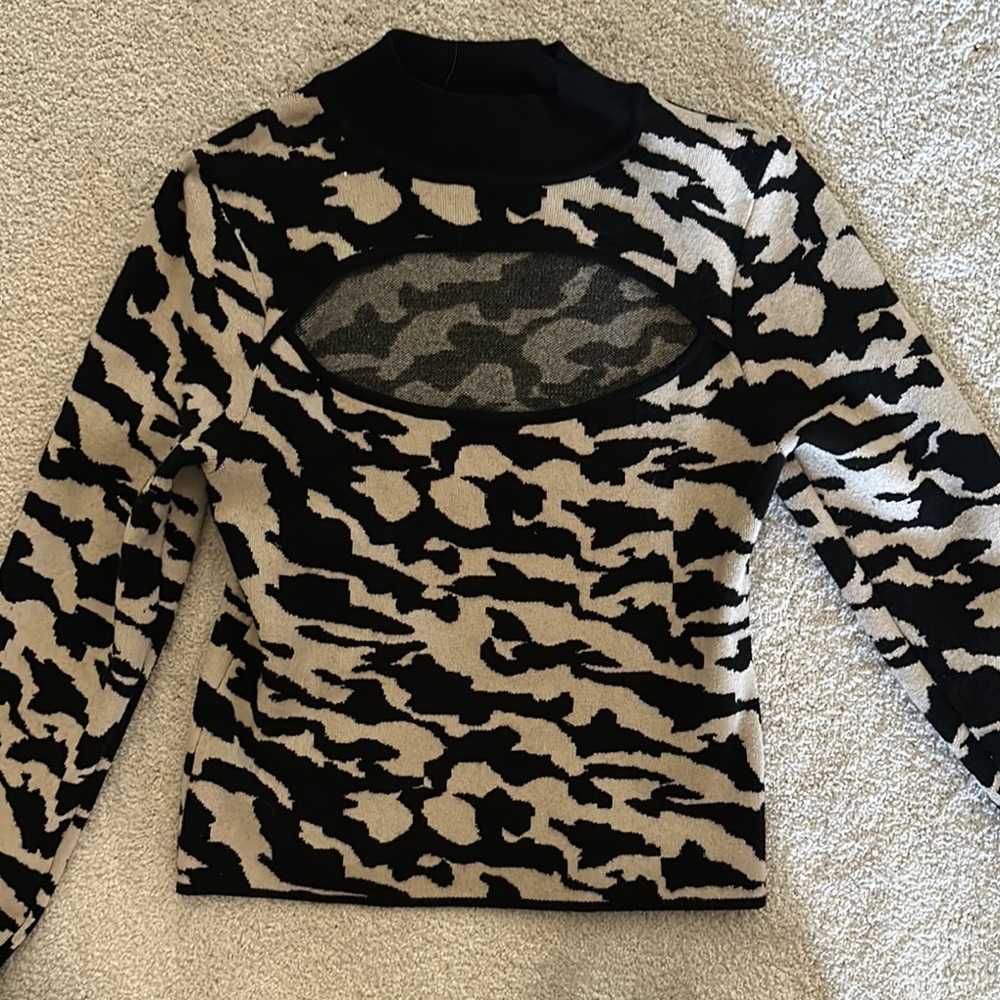 Forever 21 Black and Tan Cut Out Fitted Blouse